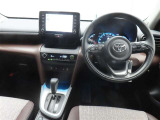 ぜひ展示車の運転席に座ってみてください。