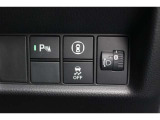 いつでも、どんな場面でも、不安なく安心して運転できるように、ドライバーと一緒に周囲に気を配り、もしもに備える、Honda SENSINGのさまざまな機能や装備が充実しています。