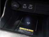◆視界広々で非常に運転しやすくロングドライブでも疲れを感じさせないすっきりとまとまったインパネ周りです。