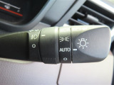 AUTOの位置にセットしておくと、暗くなったら自動でライトの点灯をサポートしてくれます!高速道路でのトンネル通過時など便利です!