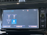 FM・AMラジオやテレビ、Bluetoothなど、利用できる音源を一覧から選べます。目的に合わせて切り替えやすく、普段の移動中に音楽やラジオを楽しみたい方にも便利な装備です。