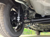 お車を安心してお乗りいただく為には、足回りの定期点検が欠かせません。サービスサポート(有償保証)では無料点検もご提供しており、安心のカーライフをお過ごしいただけるサポート体制が整っています。