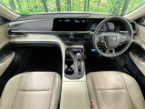 クラウンクロスオーバー 2.5 G レザー パッケージ E-Four 4WD 