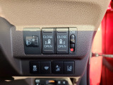 【両側電動スライドドア】スイッチやスマートキーで自動開閉が可能で、乗り降りをスムーズにサポートします。