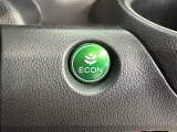 ECONスイッチが付いていますのでエアコンやガソリンの諸費を軽減してくれます!イメージ以上に効果がありますので期待して下さいね!