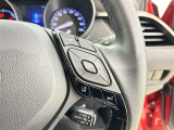 各操作スイッチなどもハンドルから手を放すことなく操作可能で安全運転に支援いたします!