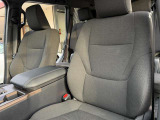 運転席6ウェイマニュアルシート&ファブリックシート