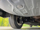 お車を安心してお乗りいただく為には、足回りの定期点検が欠かせません。サービスサポート(有償保証)では無料点検もご提供しており、安心のカーライフをお過ごしいただけるサポート体制が整っています。