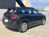 MINIのお車は、&ldquo;駆け抜ける歓び&rdquo;を体現しております。走行の安定性とコーナリングの良さを追求し、思い通りにハンドルの操作可能です。
