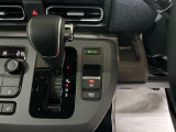 電子制御パーキングブレーキ装備のお車です♪