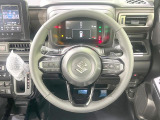 【純正革巻きステアリング】上質な革を使用することで、手にしっかり馴染みとても運転しやすいハンドルです♪