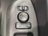 バックカメラ ナビゲーション等を装着した場合には車両の前後左右に搭載した4つのカメラにより、車庫入れや狭い道でのすれ違いをしっかりサポートするパノラマモニター対応カメラが付いてます