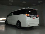 まるごとクリーニング施行!室内は、ニオイの元となるフロアーカーペットまで消臭・除菌を実施しています♪中古車を気持ちよくお乗りいただけるクリーニングサービスです!