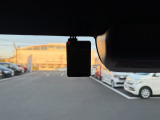 万が一の状況を映像と音声で記録する純正ドライブレコーダー搭載!!