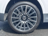 20インチAMGアルミホイール(RVU)