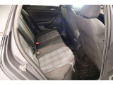 この度は数ある中から弊社認定中古車をご覧いただき誠にありがとうございます。スペースの都合上、店舗で展示していない場合がございますの事前にお問い合わせくださいませ。