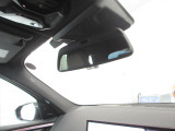 BMWのほぼすべてのモデルで、ETC2.0(DSRC対応)のETC車載器がルームミラーにスマートに内蔵されています。