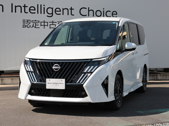 セレナ 1.4 e-POWER ハイウェイスターV
