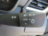 AUTOの位置にセットしておくと、暗くなったら自動でライトの点灯をサポートしてくれます!高速道路でのトンネル通過時など便利です!