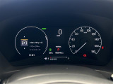 【スピードメーター】メーターがシンプルで見やすく運転しやすいですね!