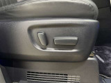 【パワーシート】電動で微妙な調整が手軽にでき、最適なポジションで運転することが可能です。