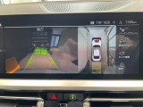 【バックカメラ】前後クリアランスソナー付なので、駐車が苦手な方でも安心です。ガイドの表示・非表示も切り替え可能です。