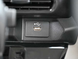 電動スライとドア、アイドリングストップ停止、フロントライトレベライザー