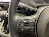 自社整備工場で点検整備をおこなってからお渡ししています。車検が残っている場合は『12ヶ月点検整備』を、車検整備付きの場合は『車検整備』をおこないます。整備費用は車両本体価格に含まれています。