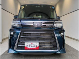 フロントガラスも大きくて、視野が広がって運転しやすい。
