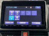 フルセグテレビ、DVD、CD、ブルートゥースオーディオなどが楽しめます。