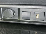 シガーソケット用の充電器が使用可能です!