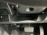 専門業者にて内外装のクリーニングを実施しております!