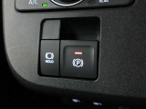 車両価格は、点検・整備費用を含みます。また、ナンバー取得登録・車庫証明の手続きに必要な手数料以外、余分な手数料はいただきません。※税金・法定費用・自賠責保険・リサイクル預託金は別途必要です。