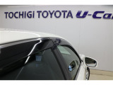 サイドバイザー装着車☆雨の日などついてると助かります。
