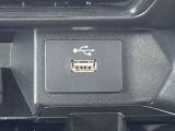 USB電源ソケット。