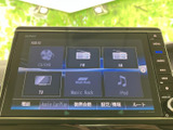 CD・DVDやラジオ、テレビ、iPodなど、選択できる音源が一覧で表示されています。利用したい項目を画面から選べるため、好みに合わせた車内の音楽環境を整えられます。