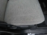 運転席の状態が出る場所ですが、ご覧の通りにキレイな状態ですよ。