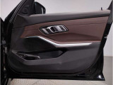 【BMW認定中古車】BMWのご購入はぜひBMW正規ディーラーで!メーカー基準の納車前点検整備を全車実施。規定整備を実施された車両にのみ付帯出来る全国保証。