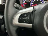 【ステアリングスイッチ】運転中に前方から目線をそらすことなくオーディオ等の操作が可能な便利機能!安心&快適なドライブを演出してくれます。