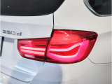 BMWのオートライトは積極的にライトをつけることにより、自車の存在を周囲に向けアピールいたします。それは安全性への配慮でもあります。