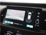 ◆バックカメラ◆リバースにするだけで映ります、後方の安全確認や、狭い駐車場での車庫入れ、雨の日や夜間など視界の悪い時に便利です!安全にバックする為には欠かせない装備です。