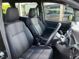 納車整備については、国家資格を持つ、経験豊富な自動車整備士が、納車点検を実施し、不具合箇所を整備した上で納車させていただきます