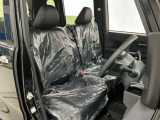 【運転席・助手席】内装ルームクリーニング済みです。しっかり綺麗にしていますので、是非、お確かめください。車に自信があるからこそ、是非一度ご来店頂き内外装も見てもらえると幸いです。
