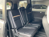 ◆◆◆後部座席も当然、綺麗・清潔に仕上げております。内装の綺麗なお車は気持ちが良いですし、コンディションのいい車が多いです。