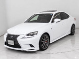 ★TRDフルエアロ装備!純正のボディーラインを残しながらもスポーティーな印象を与えてくれます!