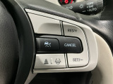 【アダプティブ・クルーズ・コントロール】予め設定した車速内でクルマが自動的に加減速。 前走車との適切な車間距離を維持しながら追従走行し、高速道路でのドライバーの疲労を軽減してくれる嬉しい機能付♪