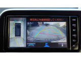 バックガイドモニターで、後方を確認しながら安心して駐車することができます。運転初心者も熟練者も必須の機能ですよ!