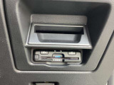 ETCももちろん搭載。いちいち料金所で停車する必要なんて当然ないです。スムーズにストレスなくドライブをお楽しみください。(※支払総額にセットアップ費用は含まれておりません。)
