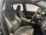 運転席も広々としており運転しやすい環境を実現しています☆室内クリーニングも実施済みです。