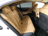 ゆとりある広々とした車内空間は、ドライブを始め買い物やレジャーなど、幅広く活躍します。一人でもみんなとでもお出かけを楽しみましょう!